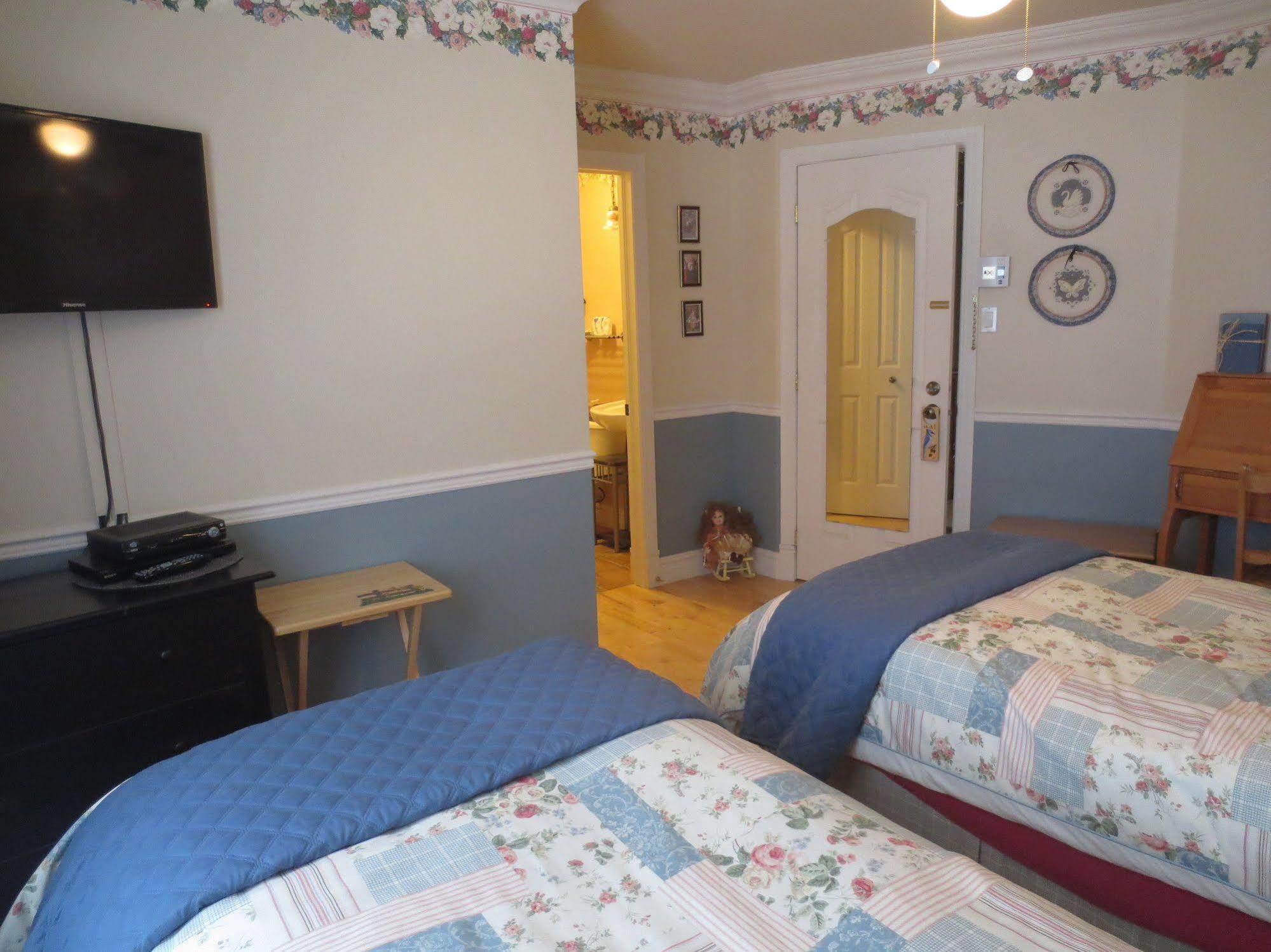 Au Nidaigle Bed and Breakfast Saint-Basile Exterior foto